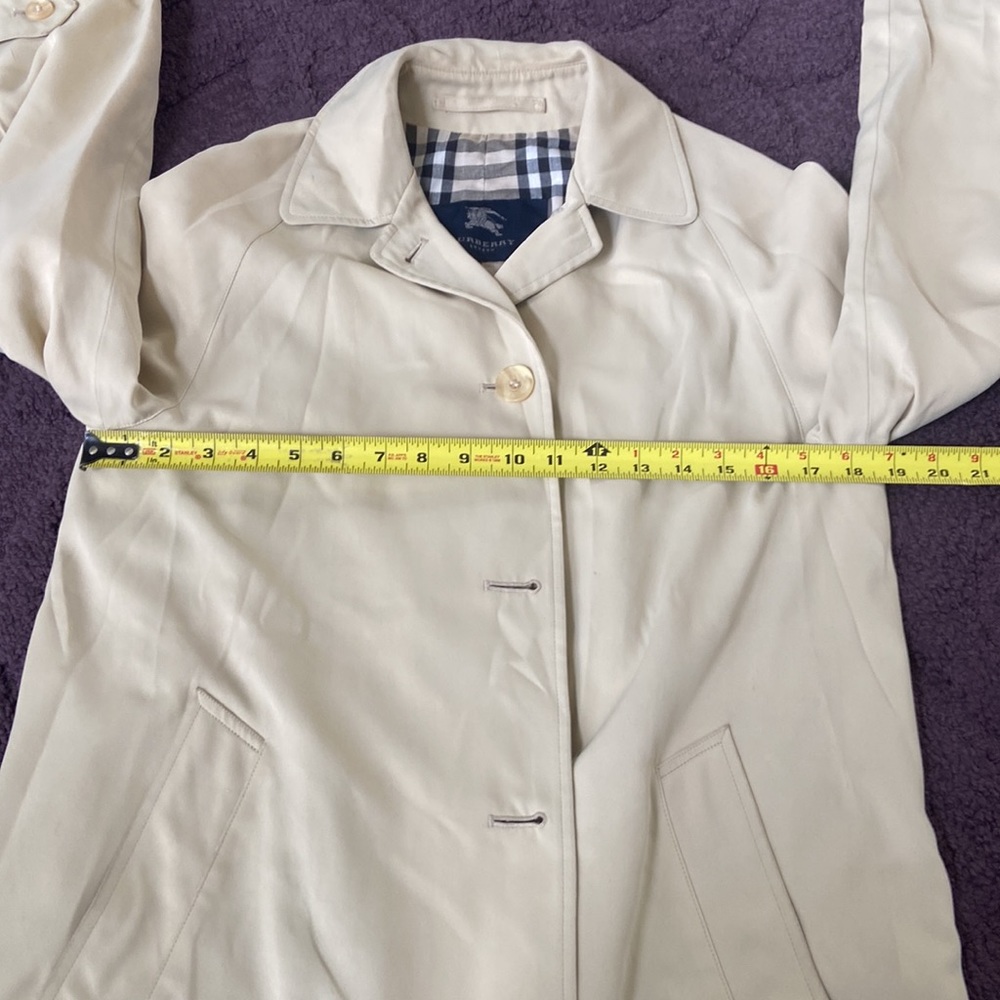 Burberry Camden Heritage Car Coat - Picture 16 of 16
